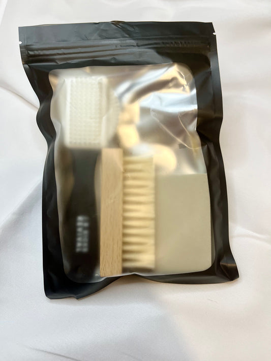 Dry suede cleaning Kit